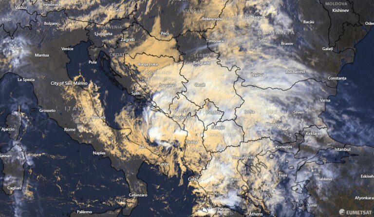 STIGLA NOVA PROGNOZA METEOROLOGA: Hoće li za vikend opet ugrijati?