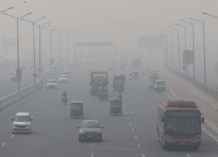 Glavni grad zatvara škole zbog smoga