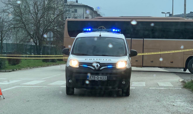 UŽAS U BIH: Autobus udario ženu na pješačkom prijelazu, preminula na licu mjesta