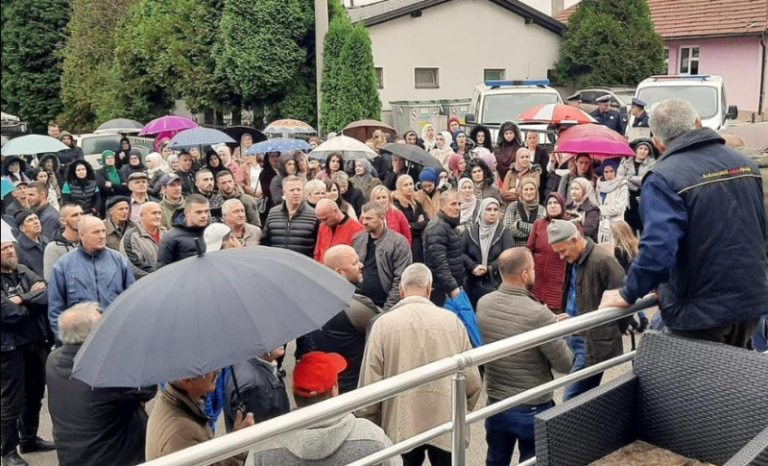 Sinanović: Ambulantu u Željeznom Polju žele smjestiti u osnovnu školu, ima li to igdje na svijetu?