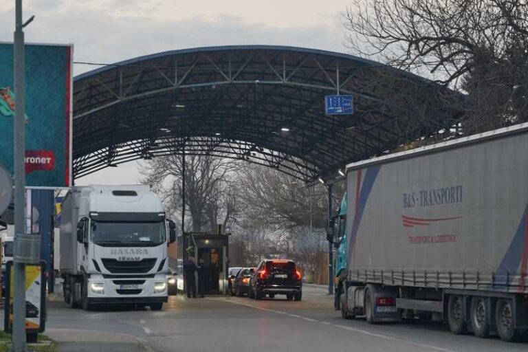 Implikacije ulaska Hrvatske u Schengen po BiH: Strožije mjere u putničkom i teretnom saobraćaju