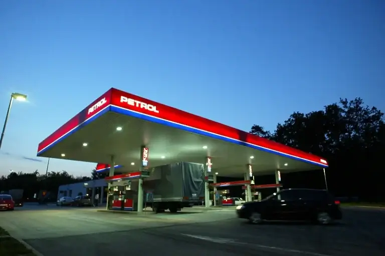 Slovenski “Petrol” će tužiti Hrvatsku zbog ograničavanja cijene goriva