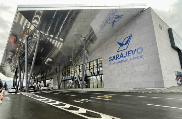 Aerodrom Sarajevo povećava kapacitete: Ovo su fotografije Terminala “B”