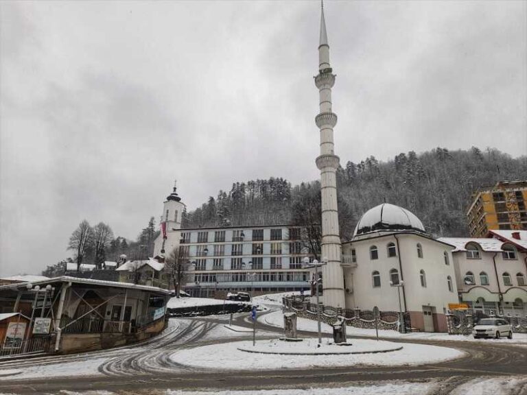 Brisanje historije: Hoće li Srebrenica postati mjesna zajednica općine Bratunac?