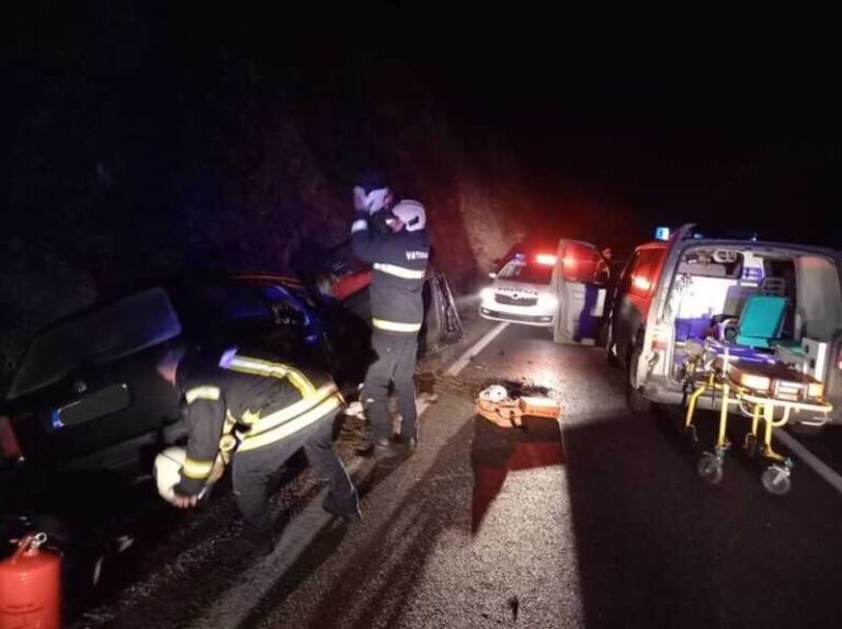 Nesreća na M-17: Jedna osoba teško povrijeđena, intervenisali i vatrogasci