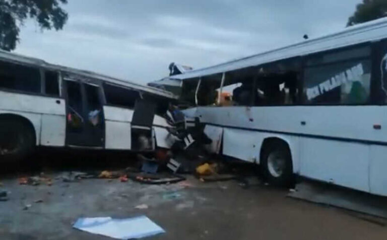 Sudar dva autobusa, poginulo 38 ljudi, povrijeđeno 87