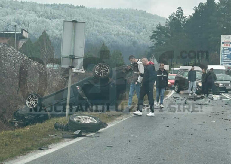 STRAVIČNA NESREĆA NA M-17: Sudar četiri vozila, policija na licu mjesta