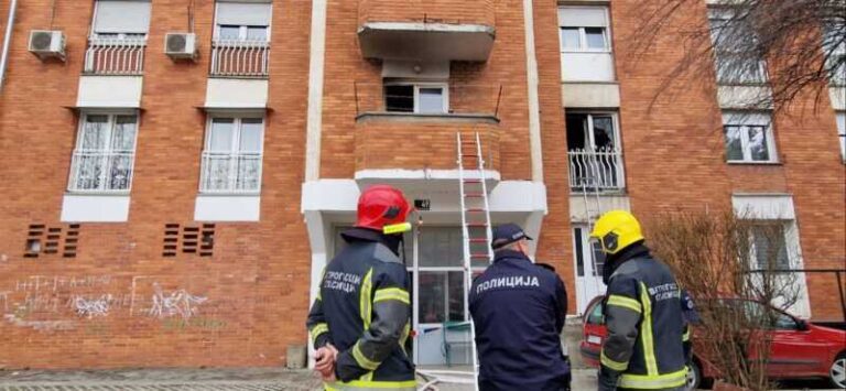 Scene užasa u Novom Pazaru: Otac preko terase pokušao da spasi djecu