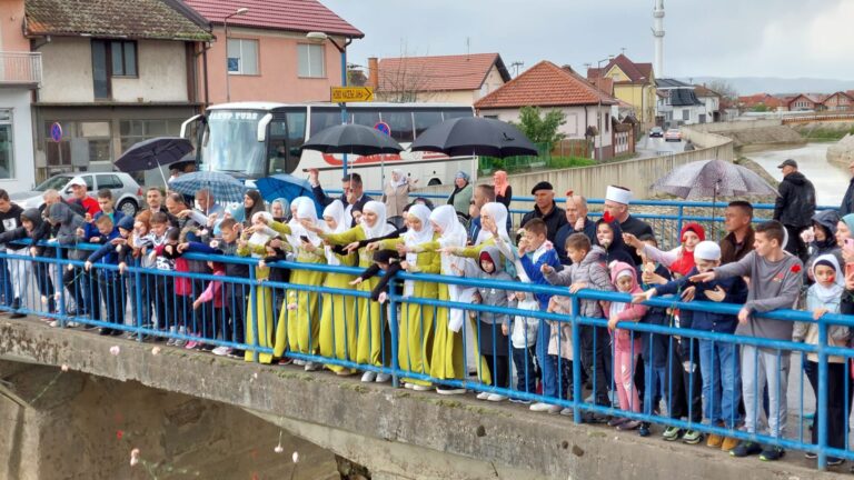 Rušenje Atik i Džedid džamija bila je poruka: “Vaše svetinje ne poštujemo”