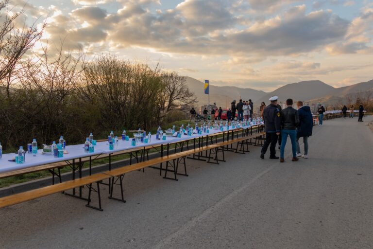 Studenti Studentskog centra organizovali “Zajednički iftar za studente Univerziteta”.