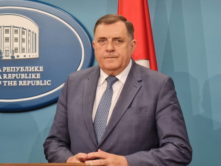 Dodik “opleo” po zvaničnicima: Na meti ambasador SAD, Konaković, Bećirović…