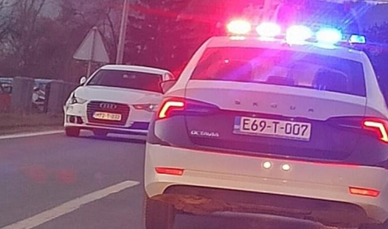 Potjera u BiH: Vozač BMW-a prošao kroz crveno, oglušio se na naredbe policijske patrole