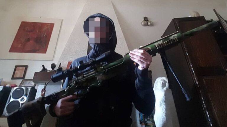 Dječak K. K. koji je ubio 8 učenika i čuvara škole, aktivno trenirao “Airsoft”, vojno-taktičku simulaciju