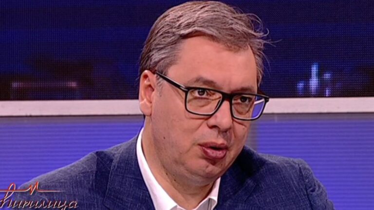 Vučić: Najbitnija mjera je uvođenje policajaca u svaku školu