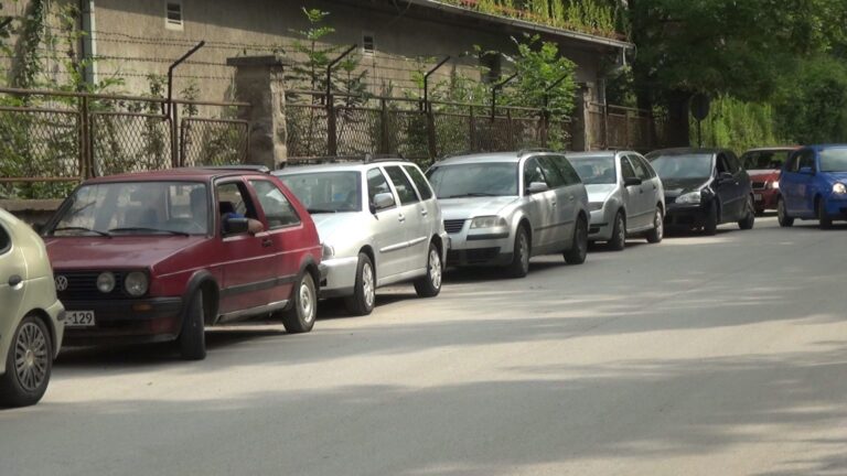 Parking vozila u KB Zenica samo za zaposlene