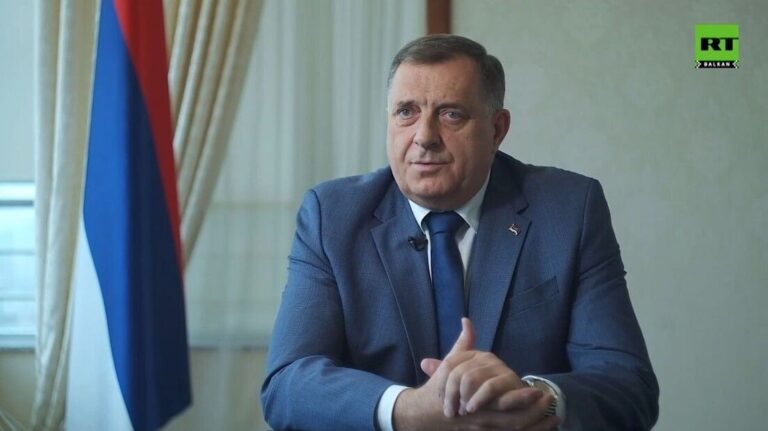 Dodik: Ako Šmit nametne nešto za imovinu to je dan u kojem bi mogla da se donese odluka o samostalnosti RS