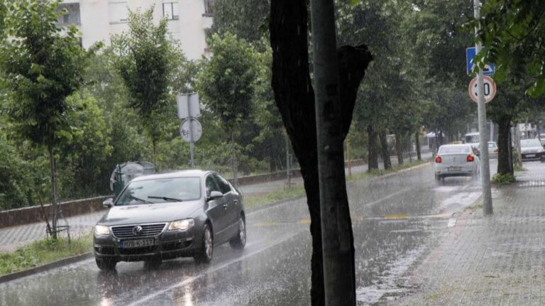 Narandžasto upozorenje zbog očekivanih obilnih padavina