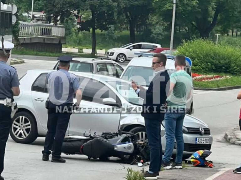 Nesreća u centru Zenice: Teško povrijeđen motociklista (22), poznat identitet (FOTO)