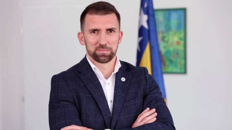 Delić: Korisnici ustanova socijalne zaštite moraju imati jednaka prava kao i svi drugi građani FBiH