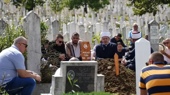 Na groblju Bare klanjana dženaza Mirsadu Tuki