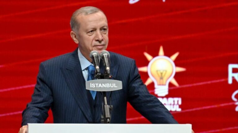 Erdoan: Paljenje Kur’ana ne može biti sloboda