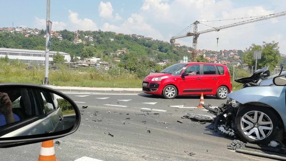 Teška nesreća: Tri osobe povrijeđene