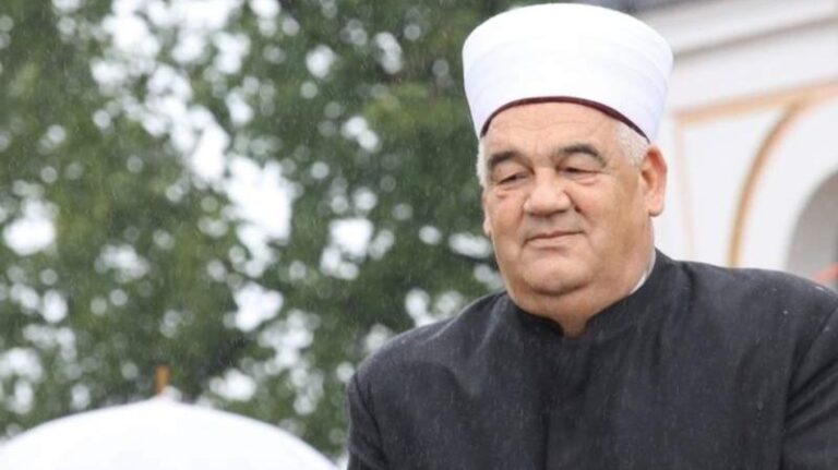 Imam koji je odbio slobodu prije nego što budu razmijenjene njegove džematlije