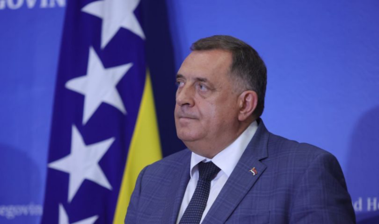 Dodik se pred sastanak s Orbanom hvali stabilnošću RS i nada novim poslovima s Mađarima