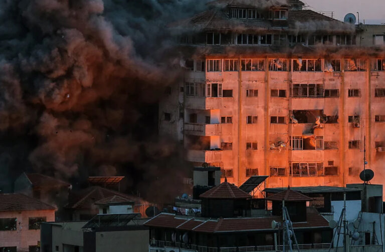 Zgrade u Pojasu Gaze nestaju s lica zemlje nakon vazdušnih napada Izraela