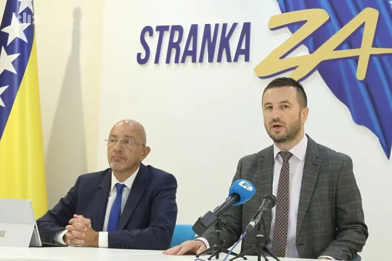 Stranka za BiH podržala Komšićevo i Bećirovićevo upućivanje Zakona o državnoj imovini BiH u proceduru