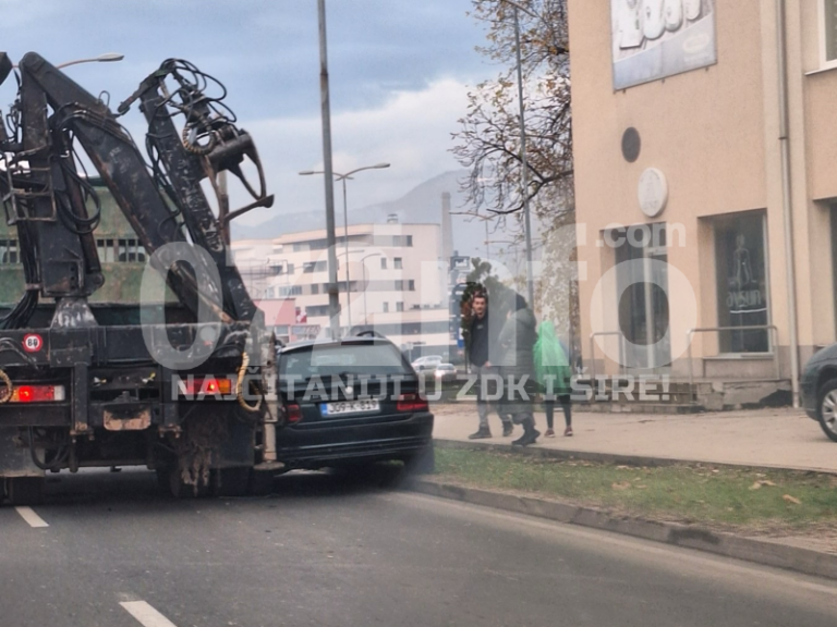 Saobraćajna nesreća na GGM-u u Zenici, policija na licu mjesta