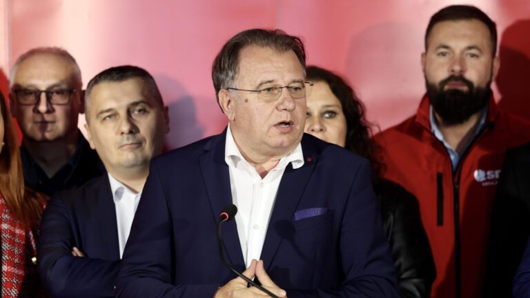 Vodeću stranku ljevice tresu veliki unutrašnji sukobi: Ko će naslijediti Nikšića na čelu SDP-a