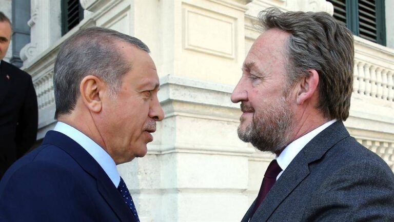 Izetbegović i Erdogan razgovarali telefonom: Evo o čemu su pričali