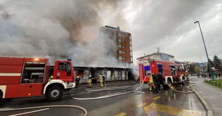 Šteta višemilionska, oštećena i obližnja zgrada, vlast uvjerava da će pomoći