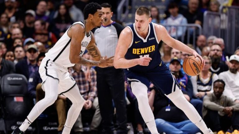 Jokić ušao u historiju sa 10. tripl dablom ove sezone, Denver zbrisao Bruklin kod kuće