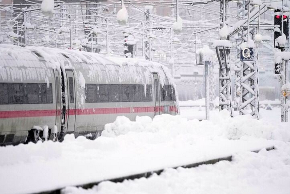 Željeznice Njemačke u kolapsu nakon padavina, u njih godinama nije ulagano