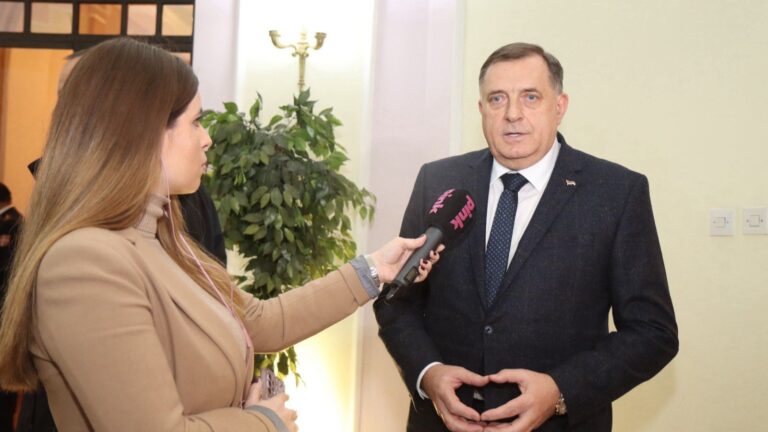 Dodik: Tražit ću od rukovodstva Srbije da se građanima iz RS omogući automatsko državljanstvo Srbije