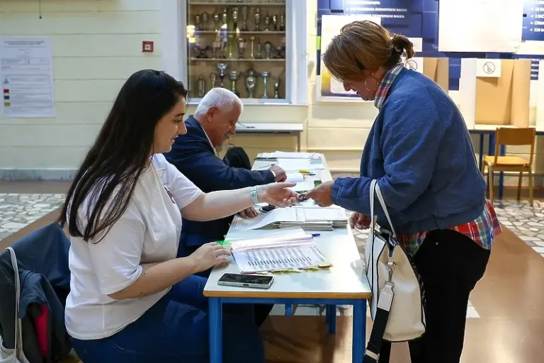 Lideri žele uvesti obavezno glasanje u BiH, evo u kojim zemljama se to praktikuje