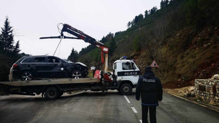 Iz Bregave izvučeno vozilo u kojem se nalazilo tijelo stradalog mladića (VIDEO)