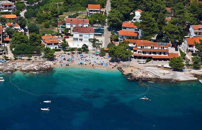 Novi porez: I bh. vlasnici uskoro bi mogli rasprodavati nekretnine u Hrvatskoj