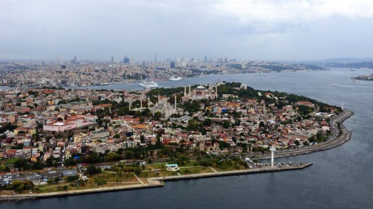 Istanbul glavno “bojno polje” na predstojećim lokalnim izborima u Turskoj