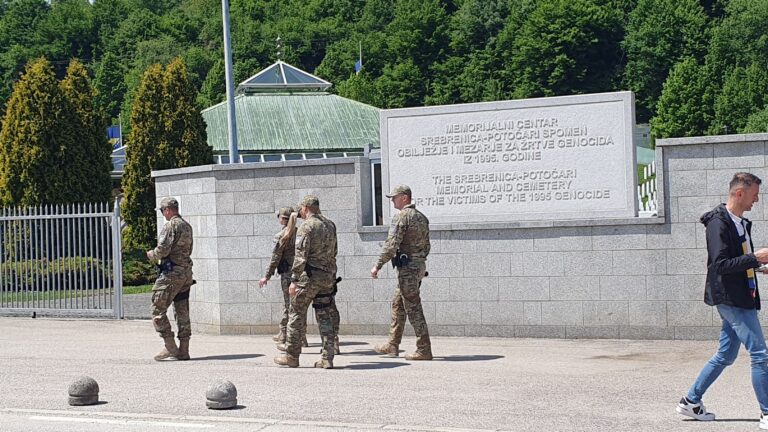 Dtalji incidenta u Srebrenici: Ovo je identitet muškarca koji je pijan napao pripadnike DKPT BiH, polupao inventar u policijskoj stanici