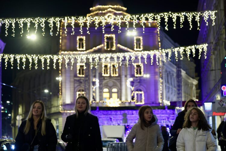 Zašto je Sarajevo prazno nakon 23 sata? “Najbolje fešte su nam postali dječiji rođendani”