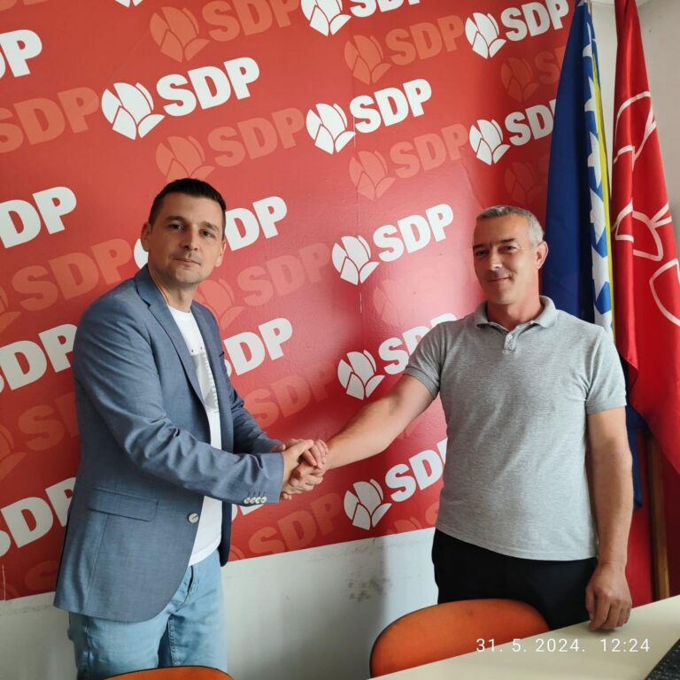 Šljivo napustio BHI-KF, stranku Kasumovića, prešao u SDP