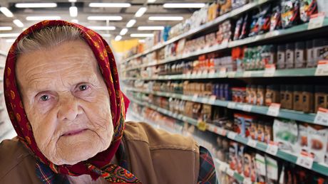 Starica (80) cijelu noć provela zaključana u marketu: Pojela grickalice, pa ujutru s policijom otišla kući