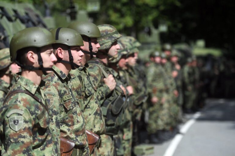 Šta se dešava u Srbiji: Građanima stižu masovni pozivu za vojsku