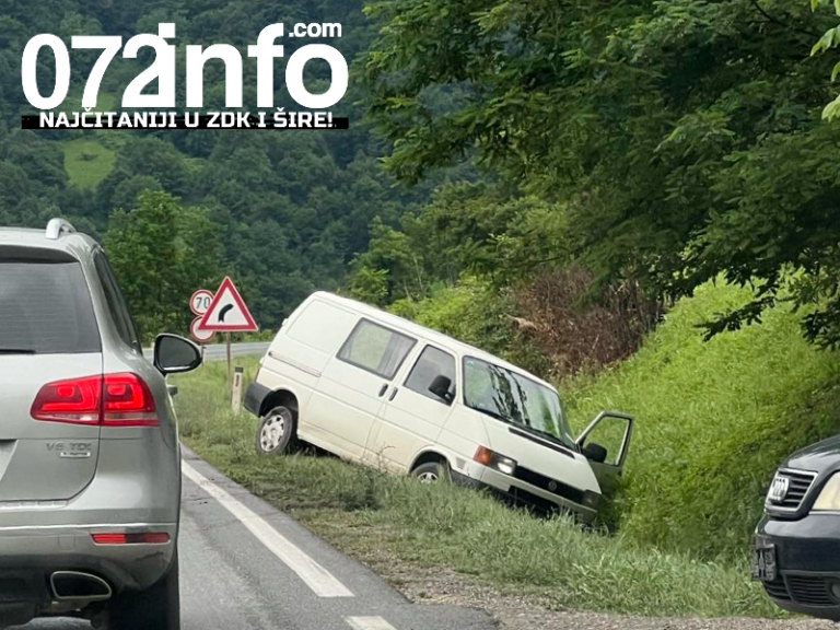 NOVA NESREĆA KOD ŽEPČA NA M-17: Kombi sletio sa ceste