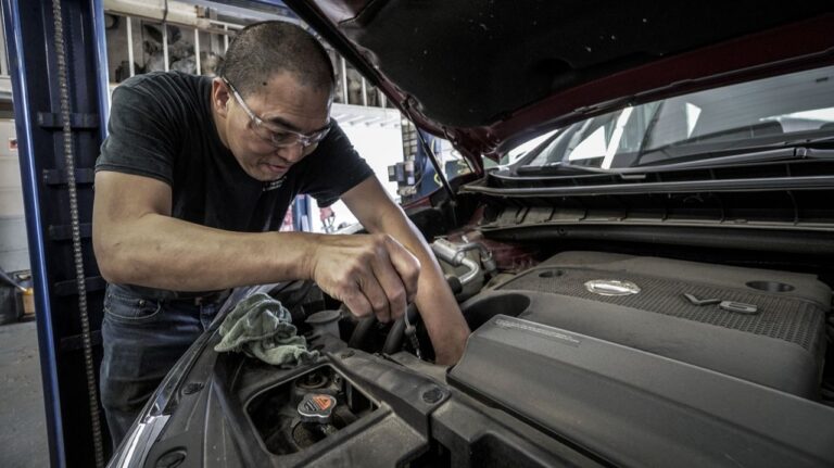 Utjecaj vrućine na limenog ljubimca: Pravilno zaštitite svoj automobil tokom ljeta