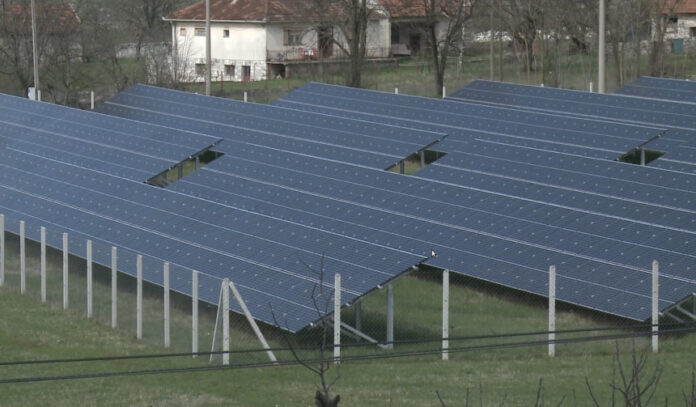 Isplativost ugradnje solarnih panela: Za srednjoškolski centar račun 137 KM