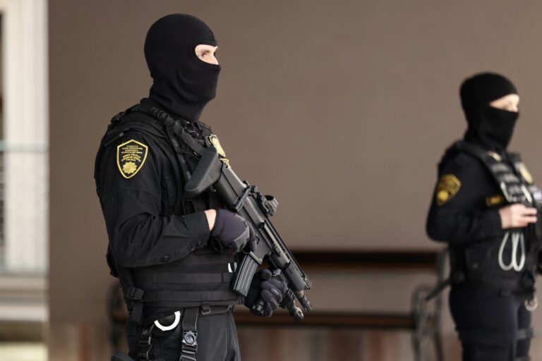 Akcija “Omerta”: FUP pretresa više lokacija u KS, hapšenja zbog trgovine drogom